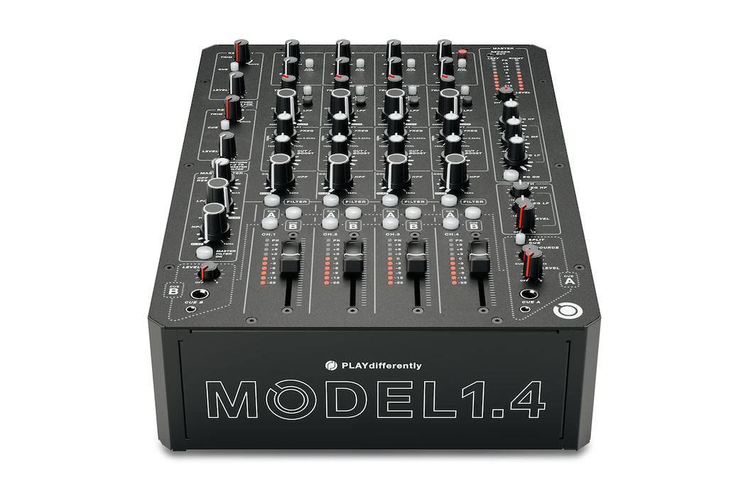 PLAYdifferently Model 1.4 4-Channel Analogue DJ Mixer