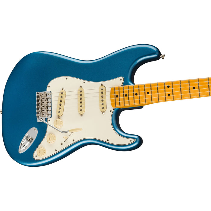 Fender American Vintage II 1973 Stratocaster Electric Guitar - Maple Fingerboard, Lake Placid Blue