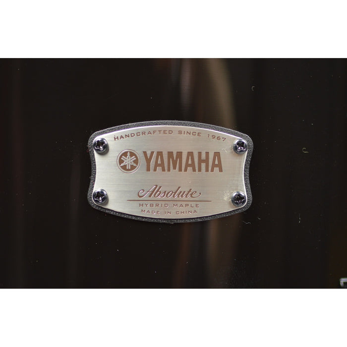 Yamaha 15 x 16-Inch AMF-1615 Absolute Hybrid Maple Floor Tom - Solid Black